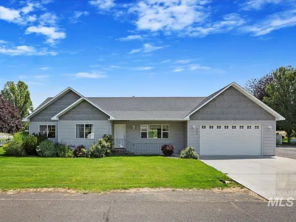 2734 Northview Dr, Hagerman, ID 83332