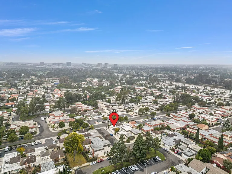 1 Lancewood Way — Photo 34