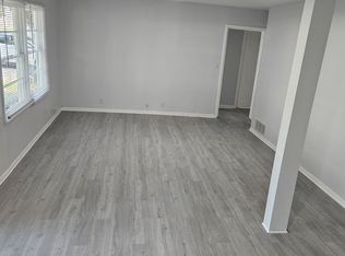 402 N College St, Howe, TX 75459