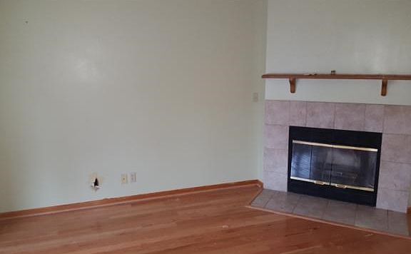 5th image of 1555 Wayzata Blvd W #F
