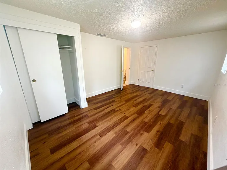 1502 W Grace St — Photo 14