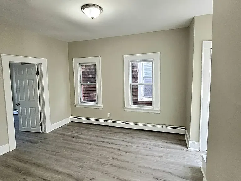 124 Parker St #2 — Photo 3