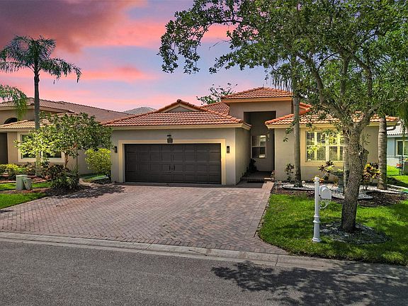 2nd image of 5445 NW 122 Drive