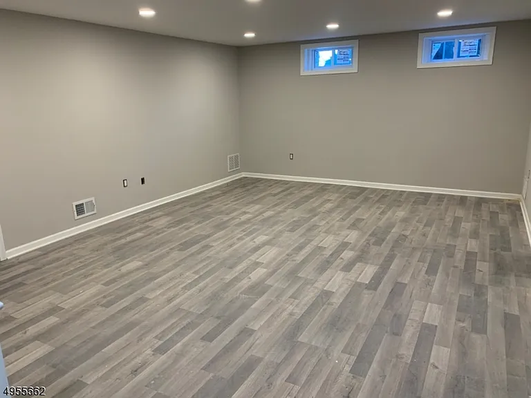 114 Brandywyne Dr — Photo 19