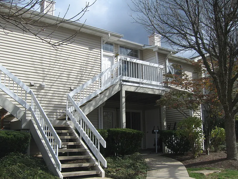 86 Mayfield Rd photo 1