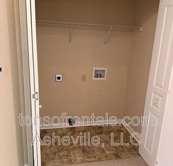149 Morningside Ln — Photo 17