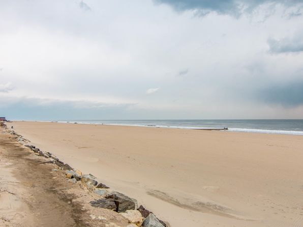 448 Ocean Ave APT 14B