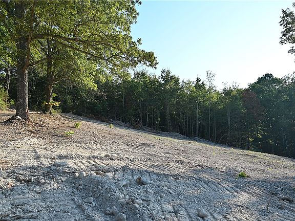 2nd image of 3875 Tomahawk Slab Rd