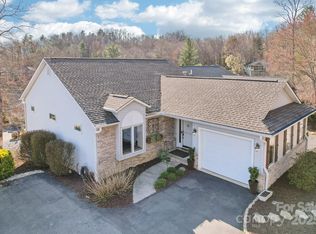 80 Laurel Ridge Pl, Hendersonville, NC 28739