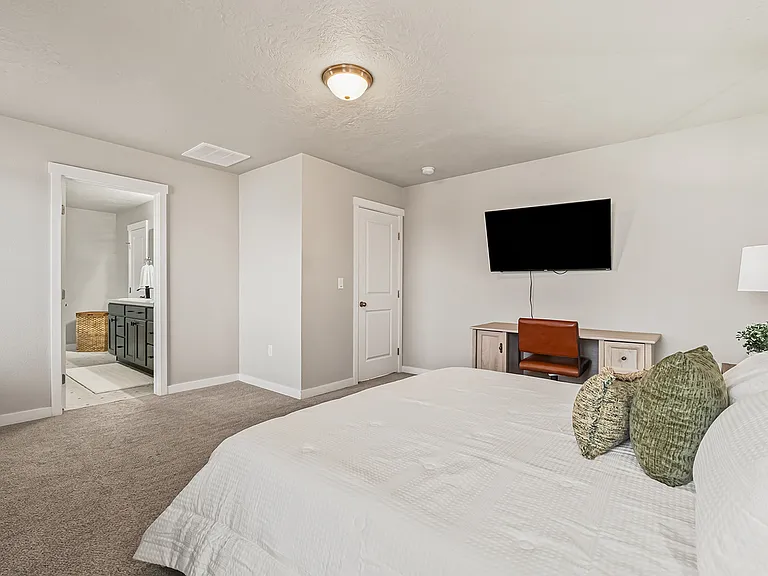 3882 E Berwick Dr — Photo 24