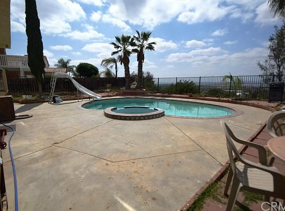 4th image of 22229 Naples Dr