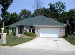 3719 Malaga Dr, La Porte, IN 46350