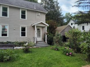 58 Orchard Dr #B, Rhinecliff, NY 12574