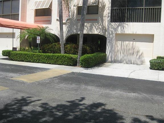 2nd image of 5849 Park St N APT 406