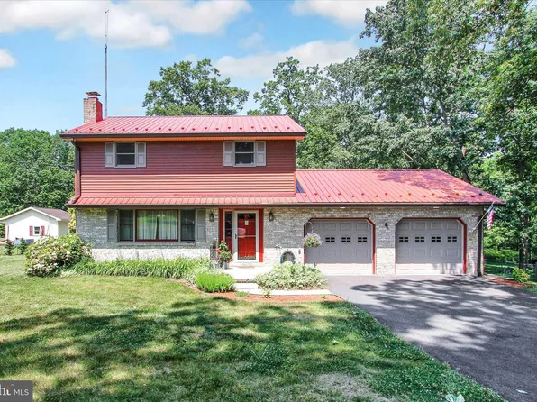 1108 Bollinger Rd, Littlestown, PA 17340