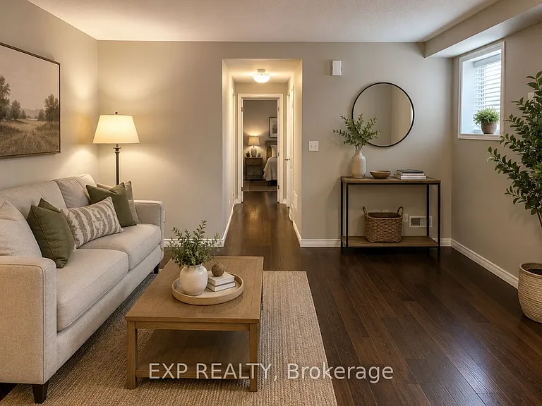 931 Glasgow St #8D — Photo 3