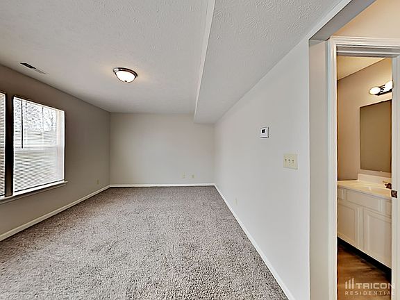 2nd image of 6341 Meadowpond Way
