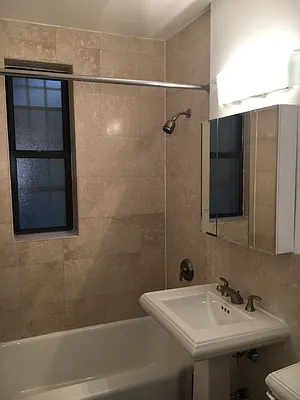 Rented by Stonehenge NYC LLC | media 5