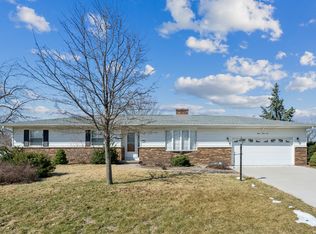 1533 2nd Ave, Camanche, IA 52730