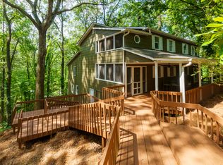 3835 Clubhouse Cir, Gainesville, GA 30501