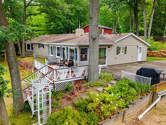 4th image of 5923 Oak Rd