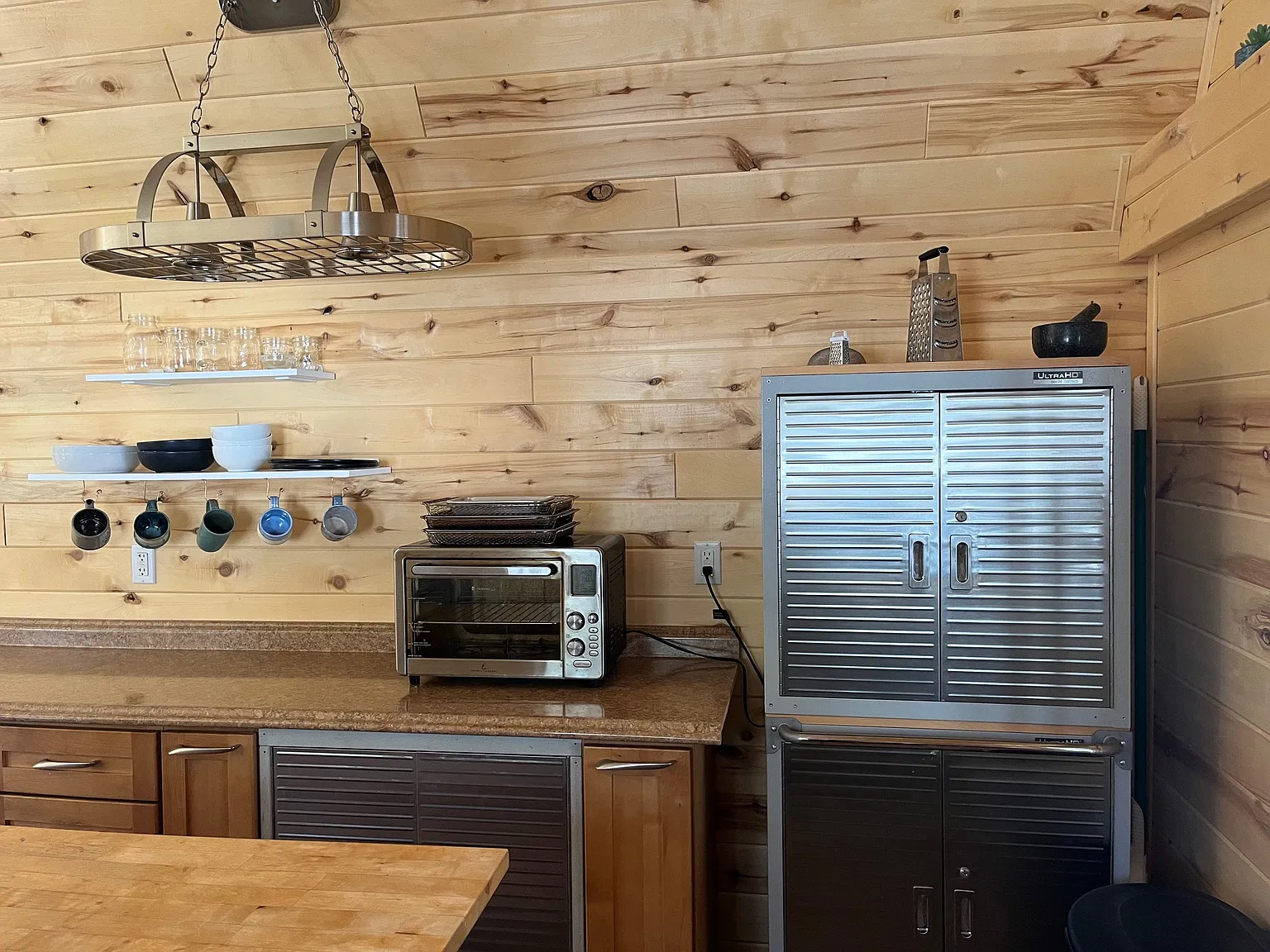 1 bed, 1200 sqft, $1,650 — Photo 3