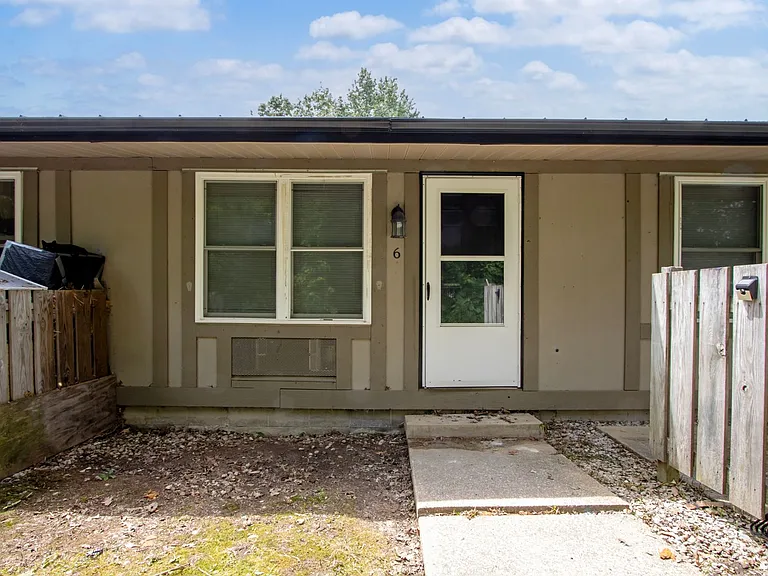 2506 S Columbus Rd — Photo 1
