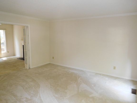 Additional Living Room