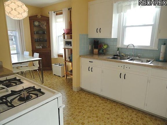 2nd image of 6607 Renwood Dr