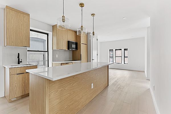 1st image of 704 8th Ave APT 4F