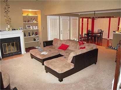 2nd image of 1607 Red Barn Dr