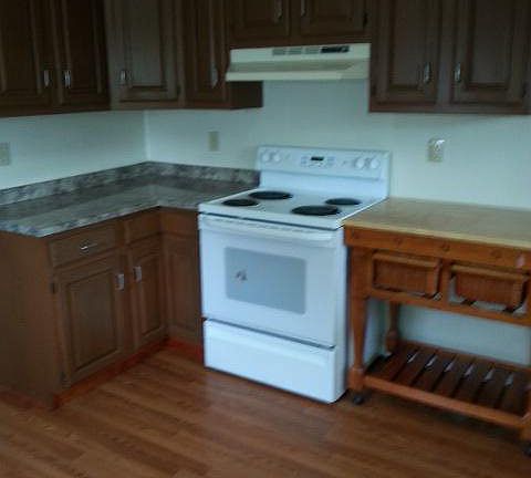 3rd image of 765 Minersville Llewellyn Hwy