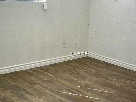 2nd image of 1136 E Hacienda Ave