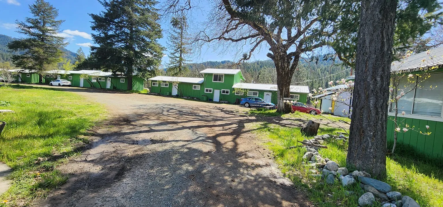 22567 Hyampom Rd #3 photo 1