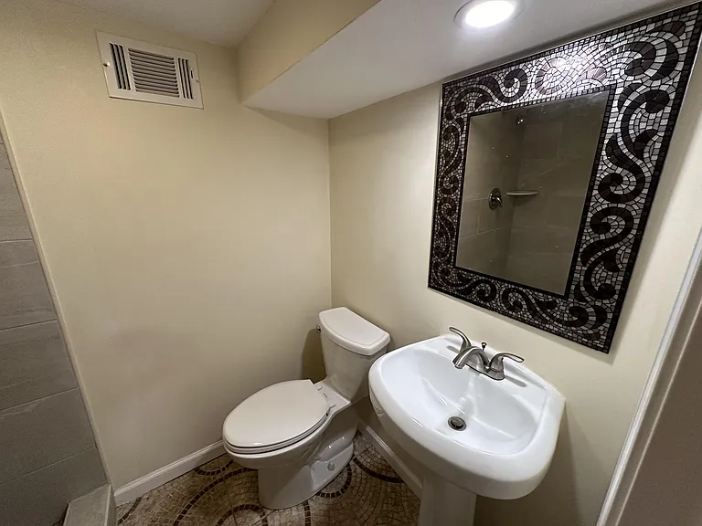 Private, Full bath Room 1