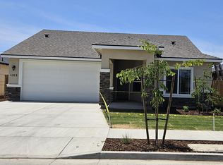 1103 S Mesa Oak St, Porterville, CA 93257