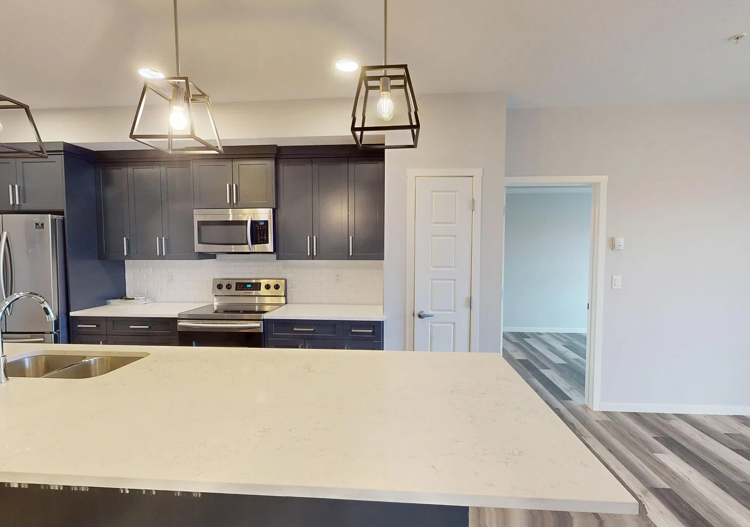 201 Place Harvest Hills Ne — Photo 2