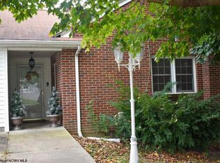 28 Princeton Ave, Uniontown, PA