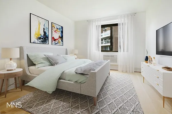 Sold by MNS | media 5