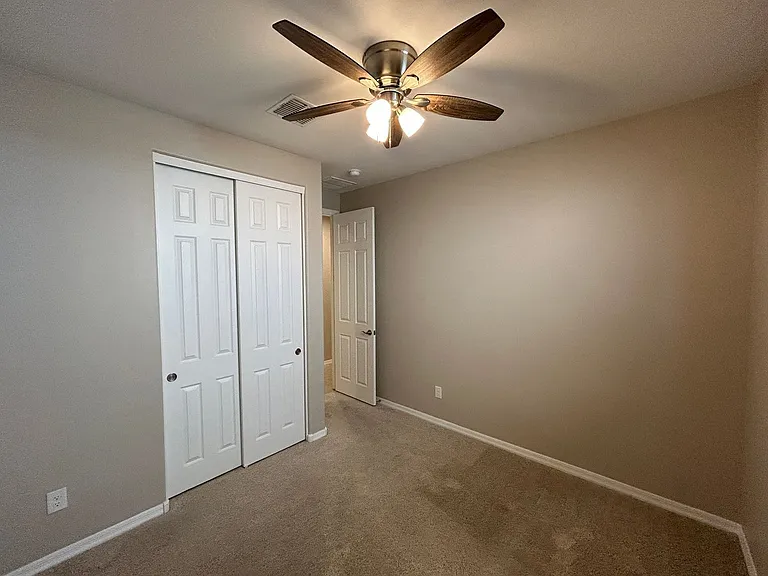 20268 W Montecito Ave — Photo 17
