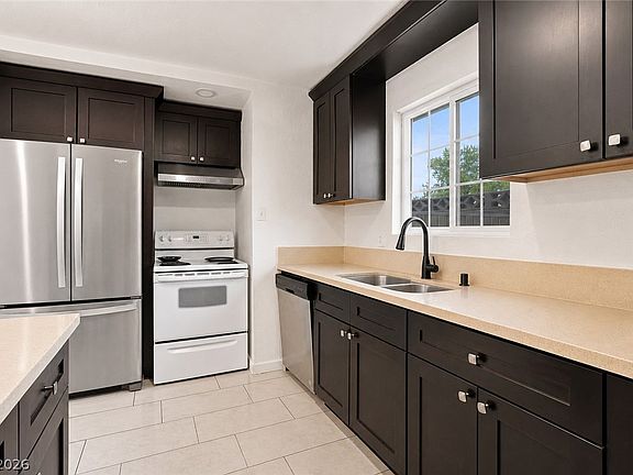 4th image of 6232 McAllister Ave