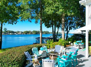 1204 Joyner Dr, Summerton, SC 29148