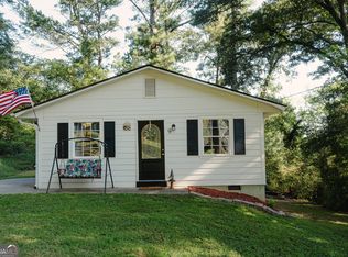 9 Valley View Dr, Cartersville, GA 30120