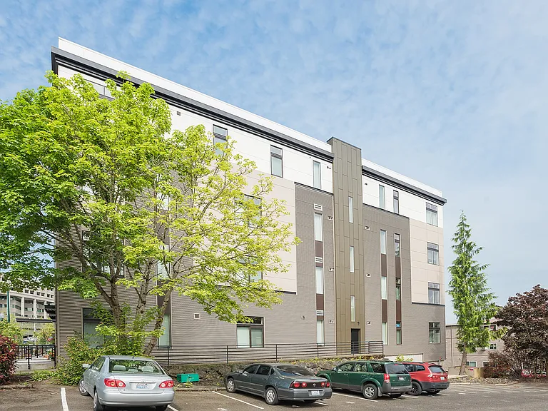 Campus Lofts — Photo 19