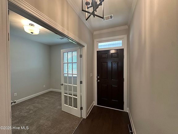 2nd image of 640 Ashburn Drive #Wd310