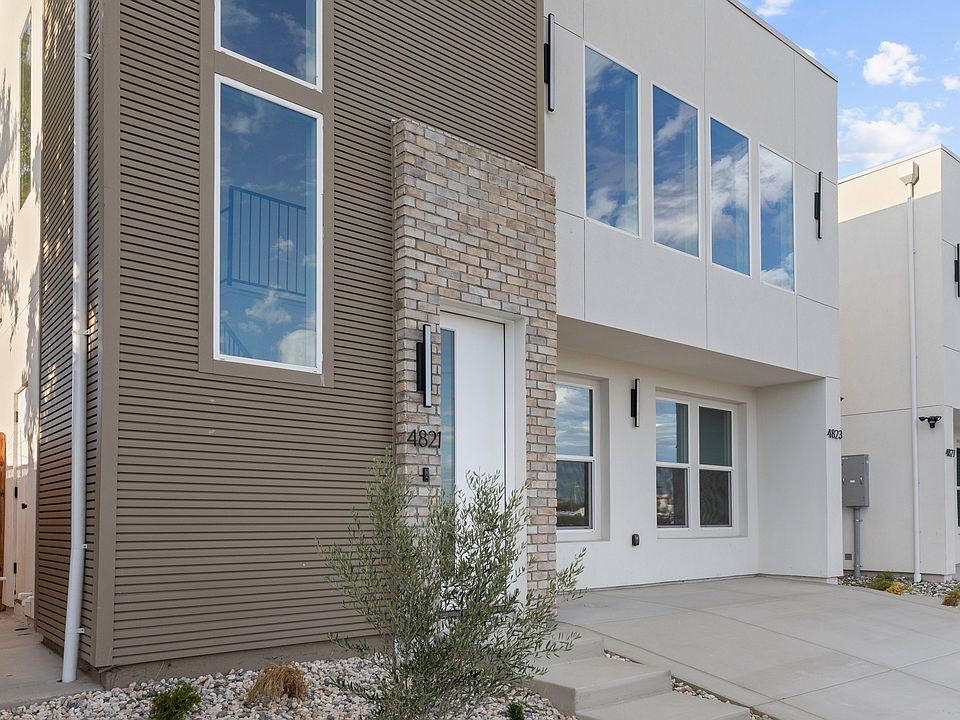 1st image of 4825 Chippendale Dr #A