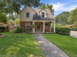 9837 Blackburn St, Livonia, MI