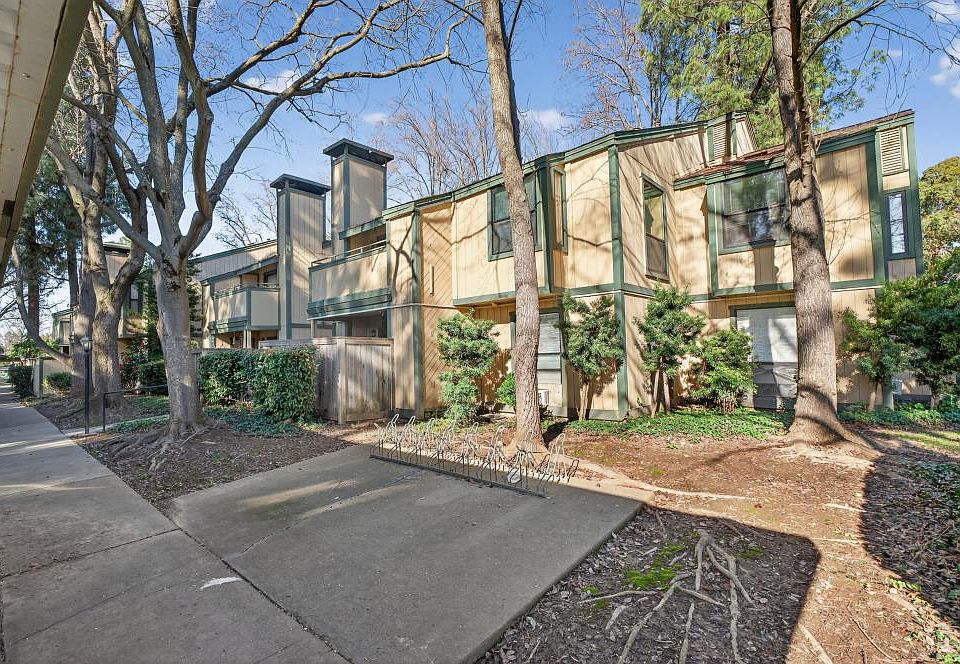 1st image of 350 Del Verde Cir #7
