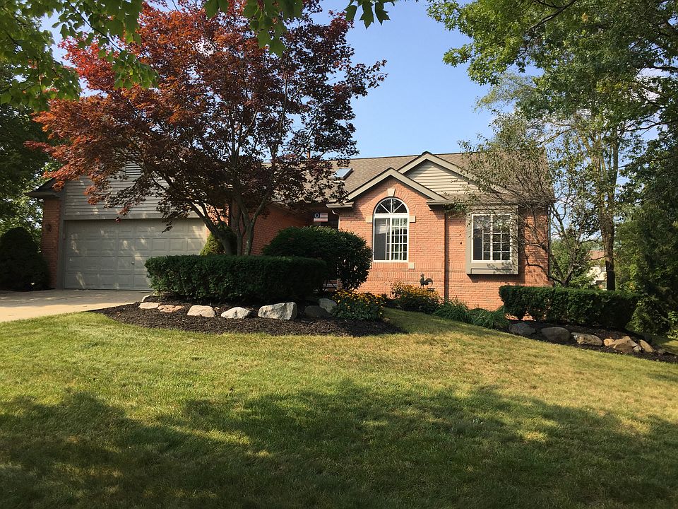 1st image of 1893 Heron View Dr