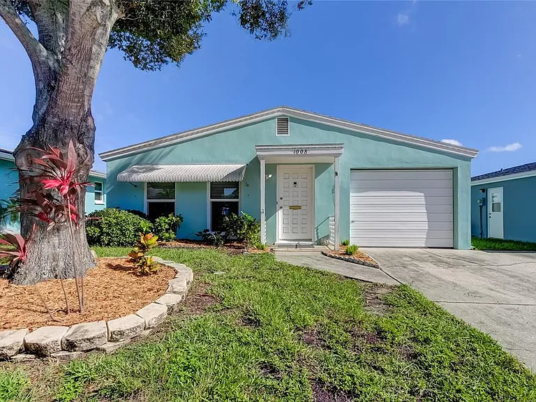 1008 Heron Ct — Photo 55